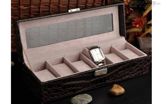 [54% Off] PA0042 Luxury Watch Storage Box.Pay only RM59 instead of RM129.