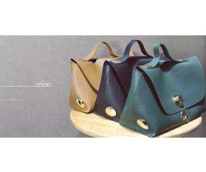 GA0378 Handbag with Large Metal