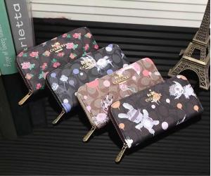 GA0421 COACH Accordion Zip Wallet