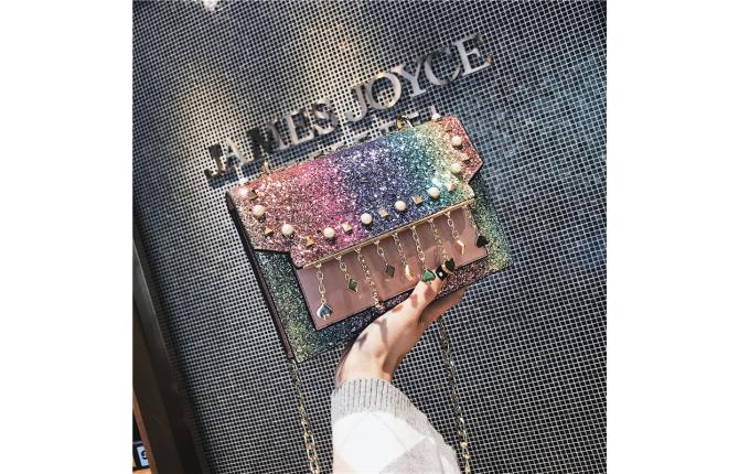 TB032 Shining Dinner Bag