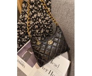 HP2001 SLING BAG (BACK ORDER)